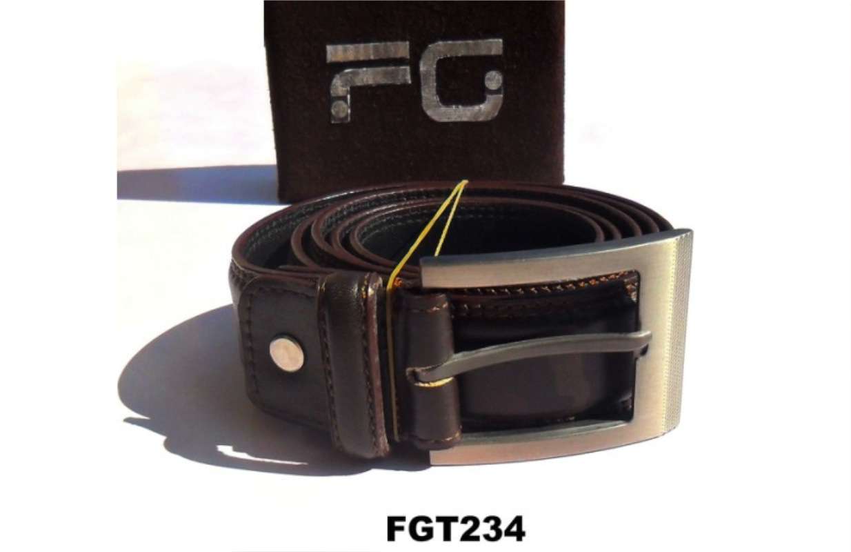Ceinture pour homme en cuir véritable avec boucle robuste et design classique